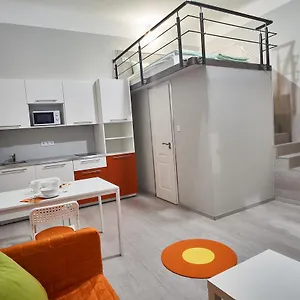 https://hild-2-apartments-budapest.inbudapesthotels.com